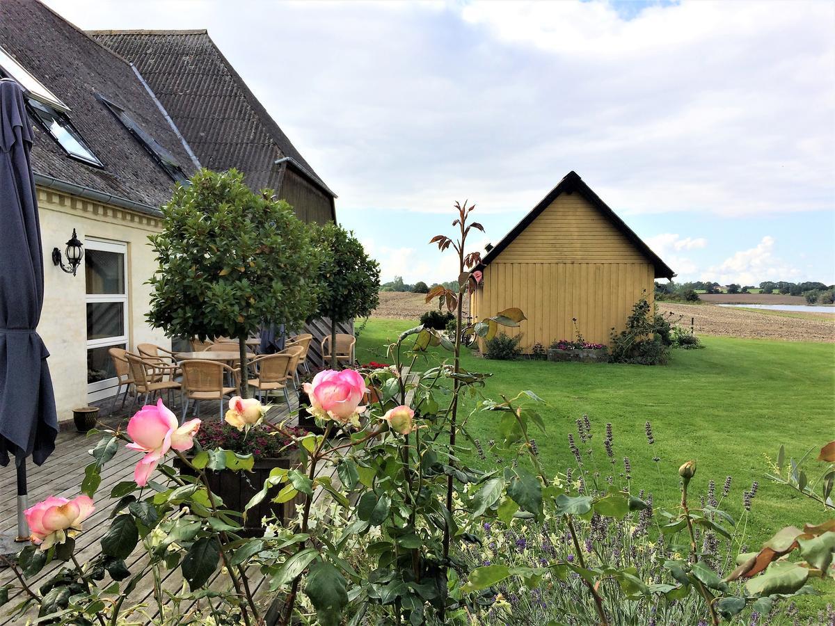 Rodkaergard Bed&Breakfast Kerteminde Exterior foto