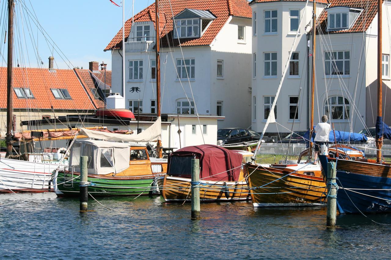 Rodkaergard Bed&Breakfast Kerteminde Exterior foto